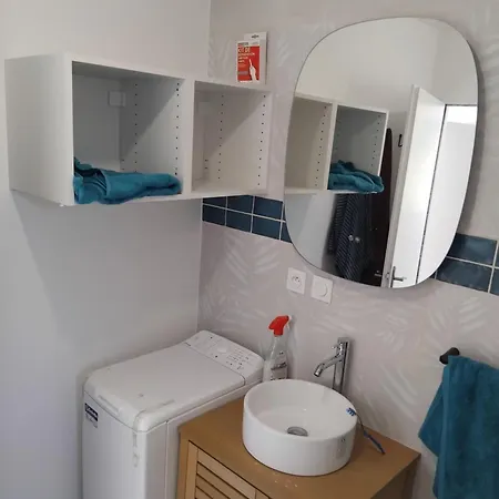 Maison Neuve 50m2 Toute Equipee Avec Grand Jardin Et Grande Piscine 別荘 Saint-Christol-lès-Alès
